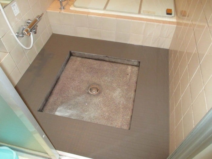 浴室をプチリフォーム。置くだけで床が快適カラリ床に早代わり | ve